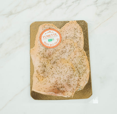 Truite bio fumée à l’aneth en grandes tranches, préparation artisanale Fumette, épicerie fine